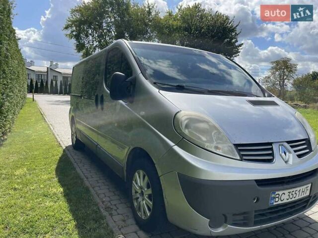 Серый Рено Трафик, объемом двигателя 2 л и пробегом 254 тыс. км за 10900 $, фото 7 на Automoto.ua