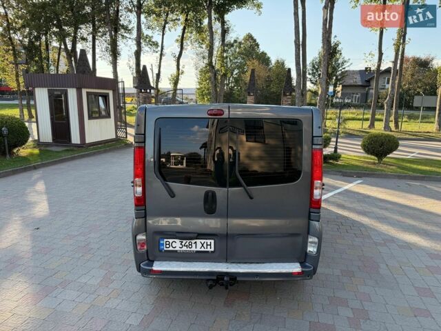 Сірий Рено Трафік, об'ємом двигуна 2 л та пробігом 244 тис. км за 13950 $, фото 42 на Automoto.ua