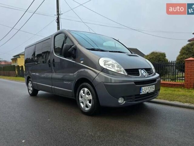 Сірий Рено Трафік, об'ємом двигуна 2 л та пробігом 143 тис. км за 11000 $, фото 5 на Automoto.ua