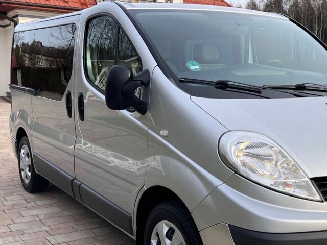 Серый Рено Трафик, объемом двигателя 2 л и пробегом 200 тыс. км за 8200 $, фото 9 на Automoto.ua