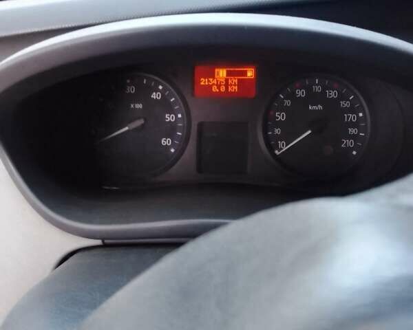 Сірий Рено Трафік, об'ємом двигуна 2 л та пробігом 213 тис. км за 9800 $, фото 10 на Automoto.ua