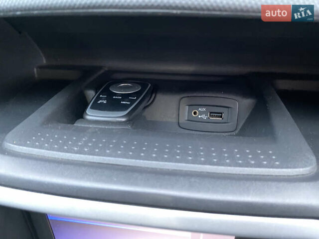 Серый Рено Трафик, объемом двигателя 2 л и пробегом 255 тыс. км за 13299 $, фото 20 на Automoto.ua