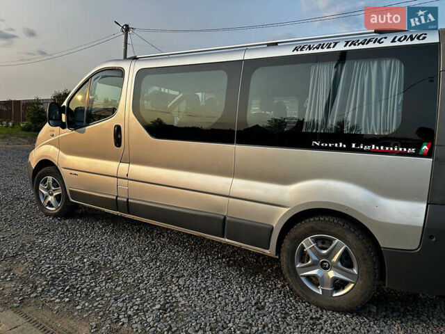 Сірий Рено Трафік, об'ємом двигуна 2 л та пробігом 383 тис. км за 12500 $, фото 5 на Automoto.ua
