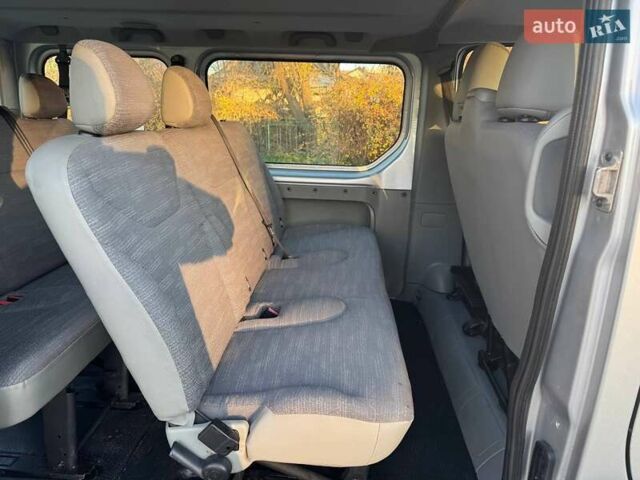 Сірий Рено Трафік, об'ємом двигуна 2 л та пробігом 226 тис. км за 14200 $, фото 17 на Automoto.ua