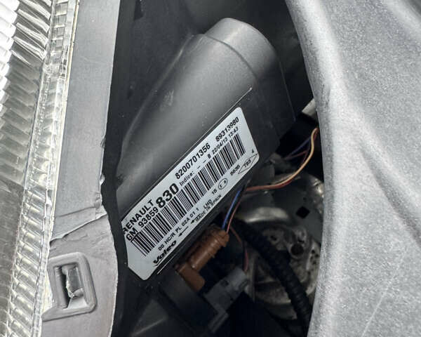 Рено Трафик 2013 в Полтаве на Automoto.ua Серый Рено Трафик, объемом двигателя 2 л и пробегом 138 тыс. км за 17750 $, фото 58 на Automoto.ua