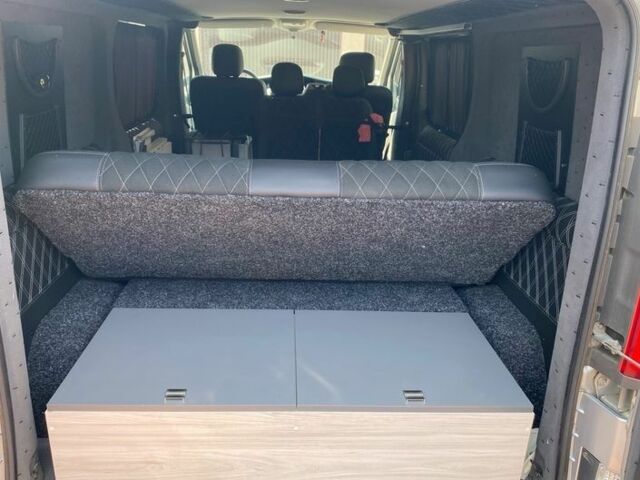 Серый Рено Трафик, объемом двигателя 2 л и пробегом 135 тыс. км за 9100 $, фото 8 на Automoto.ua