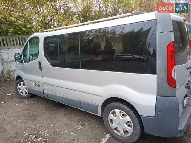 Сірий Рено Трафік, об'ємом двигуна 2 л та пробігом 218 тис. км за 14500 $, фото 19 на Automoto.ua