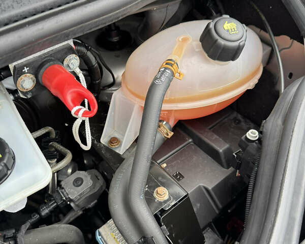 Рено Трафик 2013 в Полтаве на Automoto.ua Серый Рено Трафик, объемом двигателя 2 л и пробегом 138 тыс. км за 17750 $, фото 57 на Automoto.ua