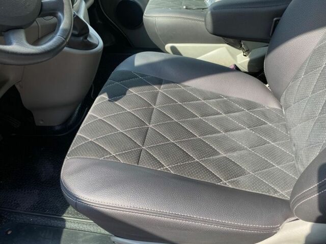 Серый Рено Трафик, объемом двигателя 2 л и пробегом 135 тыс. км за 9100 $, фото 14 на Automoto.ua