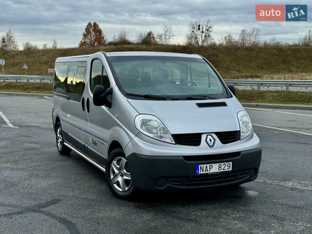 Рено Трафик 2013 в Полтаве на Automoto.ua Серый Рено Трафик, объемом двигателя 2 л и пробегом 138 тыс. км за 17750 $, фото 2 на Automoto.ua
