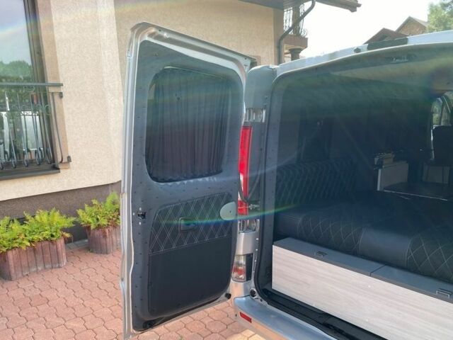 Серый Рено Трафик, объемом двигателя 2 л и пробегом 135 тыс. км за 9100 $, фото 10 на Automoto.ua