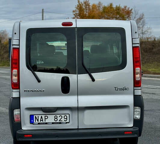 Рено Трафик 2013 в Полтаве на Automoto.ua Серый Рено Трафик, объемом двигателя 2 л и пробегом 138 тыс. км за 17750 $, фото 8 на Automoto.ua