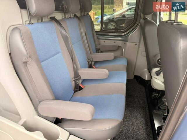 Серый Рено Трафик, объемом двигателя 2 л и пробегом 232 тыс. км за 15700 $, фото 31 на Automoto.ua