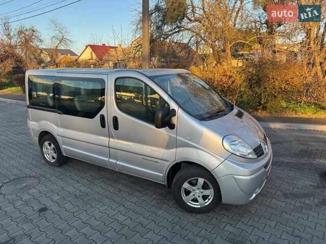 Серый Рено Трафик, объемом двигателя 2 л и пробегом 226 тыс. км за 13999 $, фото 6 на Automoto.ua