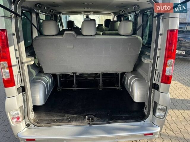 Сірий Рено Трафік, об'ємом двигуна 2 л та пробігом 275 тис. км за 13900 $, фото 14 на Automoto.ua