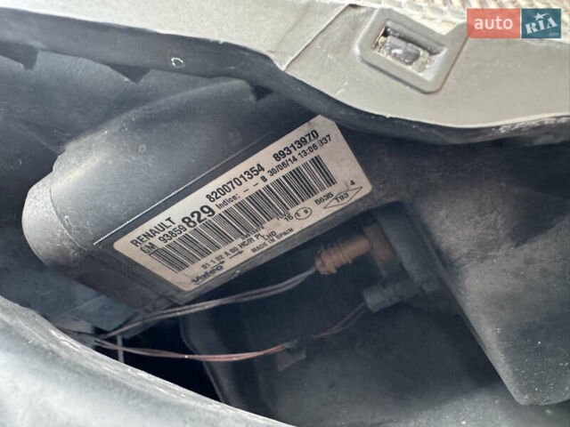 Рено Трафик 2014 в Луцке на Automoto.ua Серый Рено Трафик, объемом двигателя 2 л и пробегом 150 тыс. км за 18399 $, фото 65 на Automoto.ua