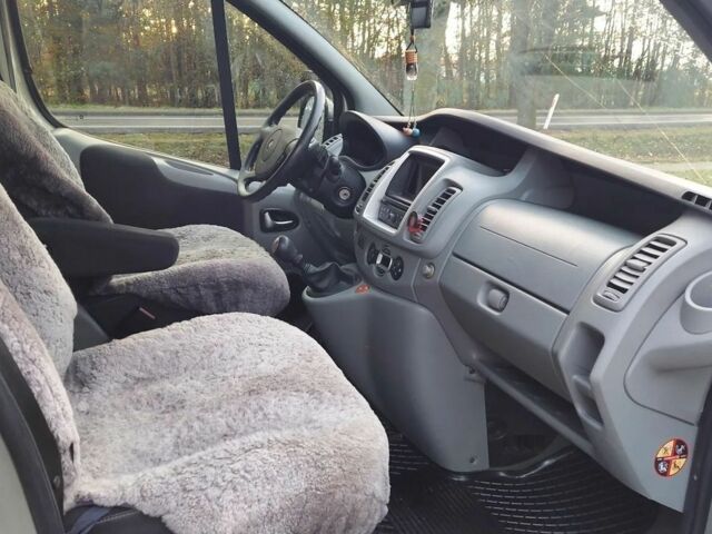 Рено Трафик 2014 в Борисполе на Automoto.ua Серый Рено Трафик, объемом двигателя 2 л и пробегом 120 тыс. км за 8600 $, фото 8 на Automoto.ua