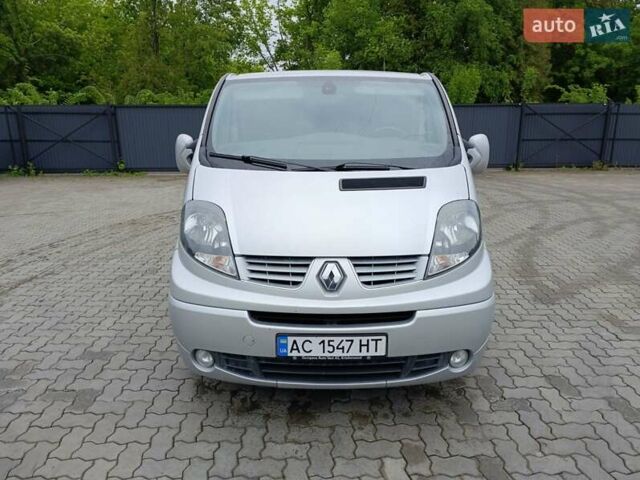 Сірий Рено Трафік, об'ємом двигуна 2 л та пробігом 255 тис. км за 17200 $, фото 59 на Automoto.ua
