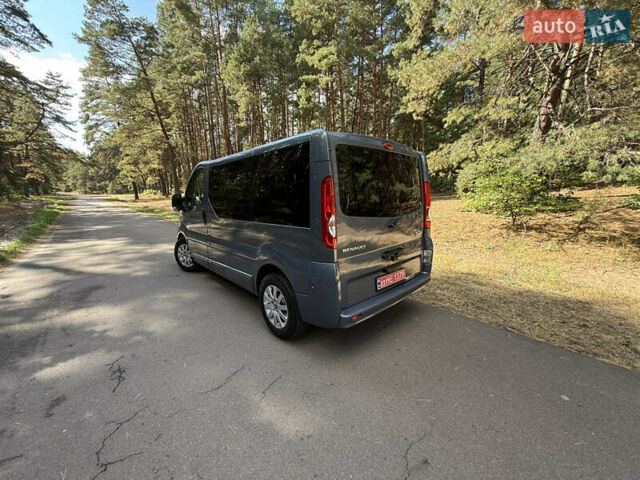 Сірий Рено Трафік, об'ємом двигуна 2 л та пробігом 267 тис. км за 16800 $, фото 34 на Automoto.ua