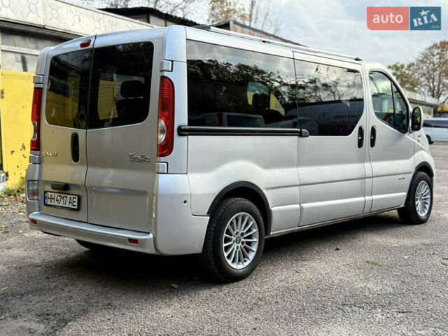 Сірий Рено Трафік, об'ємом двигуна 2 л та пробігом 340 тис. км за 12600 $, фото 4 на Automoto.ua