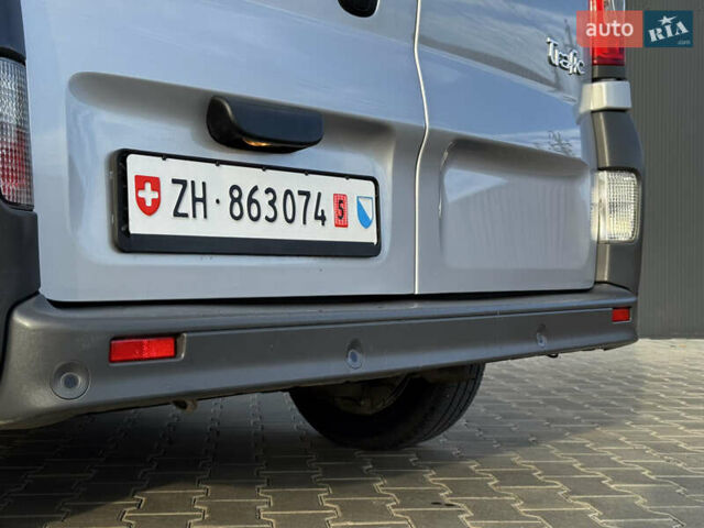 Рено Трафик 2014 в Луцке на Automoto.ua Серый Рено Трафик, объемом двигателя 2 л и пробегом 150 тыс. км за 18399 $, фото 24 на Automoto.ua