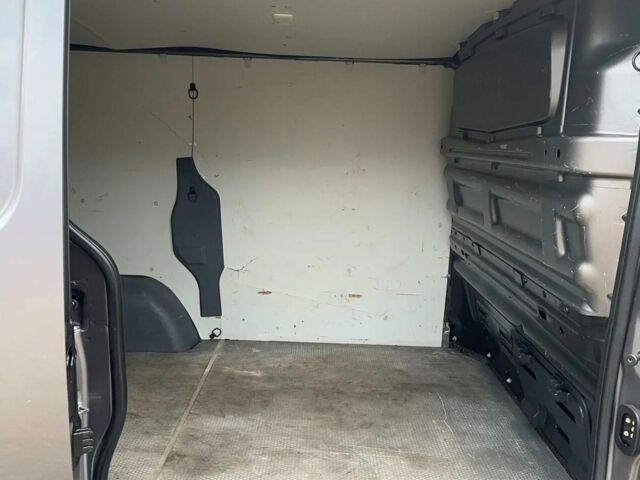 Сірий Рено Трафік, об'ємом двигуна 1.6 л та пробігом 173 тис. км за 8700 $, фото 6 на Automoto.ua