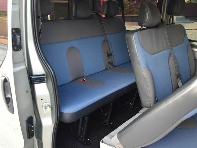 Серый Рено Трафик, объемом двигателя 2 л и пробегом 127 тыс. км за 9400 $, фото 14 на Automoto.ua