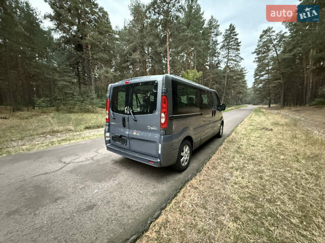 Серый Рено Трафик, объемом двигателя 2 л и пробегом 196 тыс. км за 17800 $, фото 53 на Automoto.ua