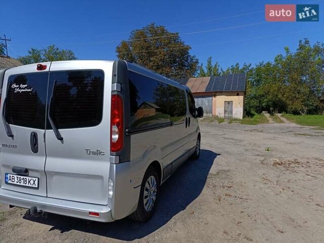 Серый Рено Трафик, объемом двигателя 2 л и пробегом 252 тыс. км за 15500 $, фото 7 на Automoto.ua