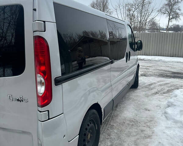 Сірий Рено Трафік, об'ємом двигуна 2 л та пробігом 417 тис. км за 13800 $, фото 10 на Automoto.ua