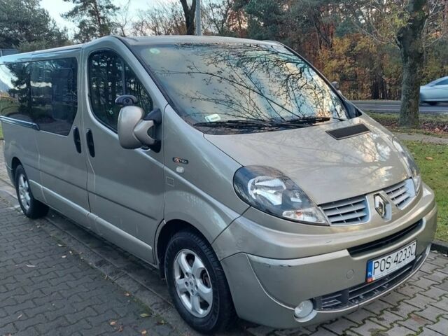 Рено Трафик 2014 в Борисполе на Automoto.ua Серый Рено Трафик, объемом двигателя 2 л и пробегом 120 тыс. км за 8600 $, фото 1 на Automoto.ua