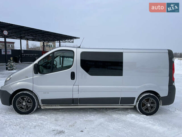 Сірий Рено Трафік, об'ємом двигуна 2 л та пробігом 258 тис. км за 16300 $, фото 19 на Automoto.ua