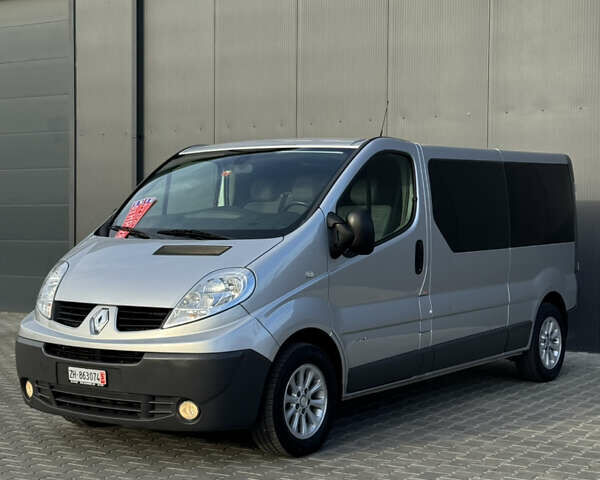 Рено Трафик 2014 в Луцке на Automoto.ua Серый Рено Трафик, объемом двигателя 2 л и пробегом 150 тыс. км за 18399 $, фото 5 на Automoto.ua