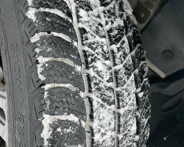 Сірий Рено Трафік, об'ємом двигуна 2 л та пробігом 258 тис. км за 16300 $, фото 69 на Automoto.ua