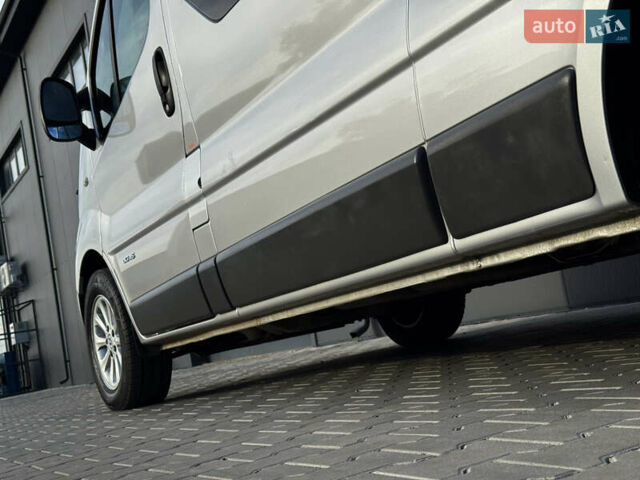 Рено Трафик 2014 в Луцке на Automoto.ua Серый Рено Трафик, объемом двигателя 2 л и пробегом 150 тыс. км за 18399 $, фото 30 на Automoto.ua