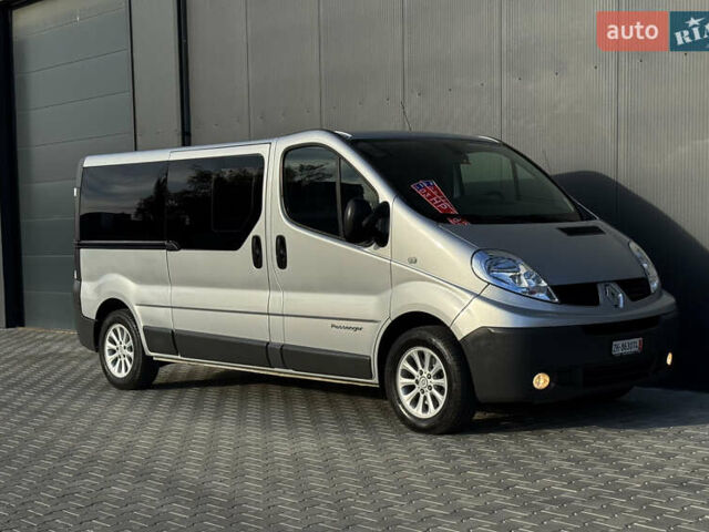 Рено Трафик 2014 в Луцке на Automoto.ua Серый Рено Трафик, объемом двигателя 2 л и пробегом 150 тыс. км за 18399 $, фото 12 на Automoto.ua