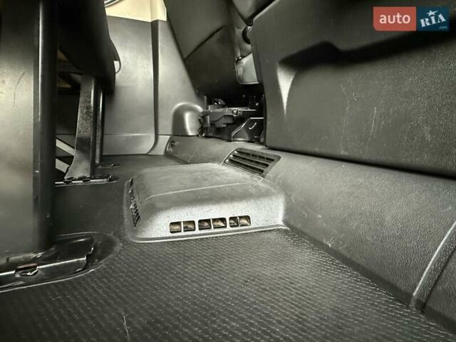 Сірий Рено Трафік, об'ємом двигуна 1.6 л та пробігом 254 тис. км за 14700 $, фото 67 на Automoto.ua