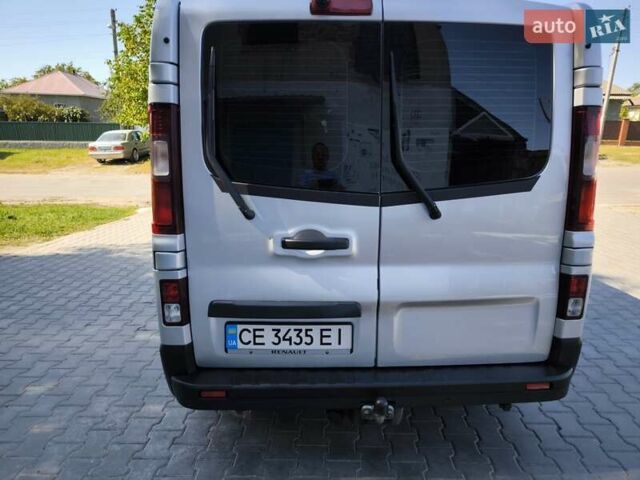 Серый Рено Трафик, объемом двигателя 1.6 л и пробегом 223 тыс. км за 15500 $, фото 5 на Automoto.ua