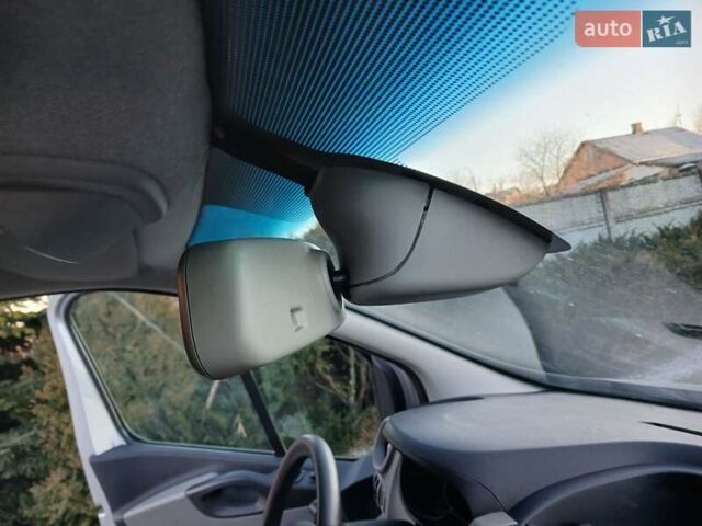 Сірий Рено Трафік, об'ємом двигуна 1.6 л та пробігом 245 тис. км за 15200 $, фото 1 на Automoto.ua