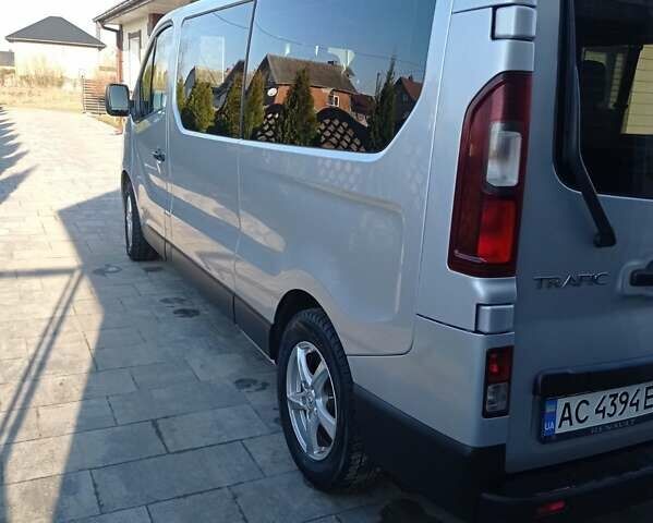 Сірий Рено Трафік, об'ємом двигуна 1.6 л та пробігом 290 тис. км за 15000 $, фото 4 на Automoto.ua