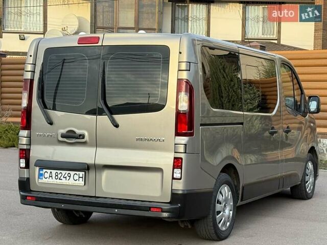 Сірий Рено Трафік, об'ємом двигуна 1.6 л та пробігом 254 тис. км за 14700 $, фото 37 на Automoto.ua