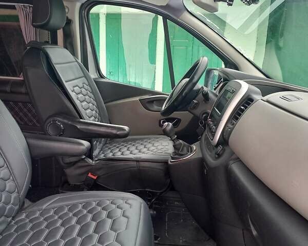 Сірий Рено Трафік, об'ємом двигуна 1.6 л та пробігом 218 тис. км за 14200 $, фото 24 на Automoto.ua