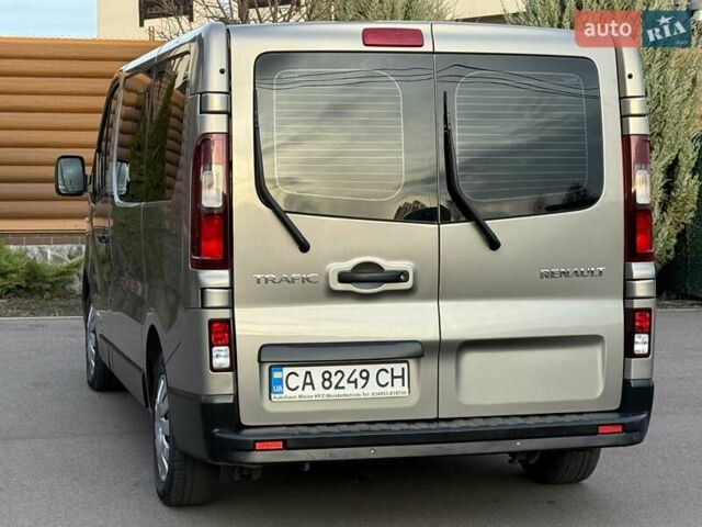 Сірий Рено Трафік, об'ємом двигуна 1.6 л та пробігом 254 тис. км за 14700 $, фото 32 на Automoto.ua