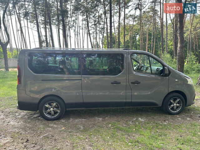 Серый Рено Трафик, объемом двигателя 1.6 л и пробегом 210 тыс. км за 14950 $, фото 12 на Automoto.ua
