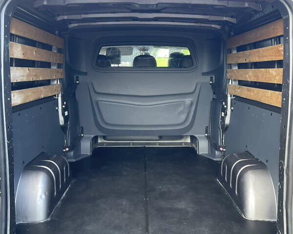 Серый Рено Трафик, объемом двигателя 1.6 л и пробегом 204 тыс. км за 15999 $, фото 35 на Automoto.ua