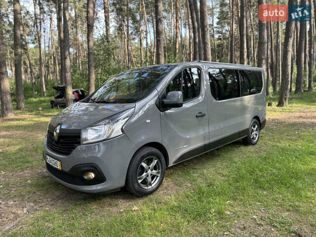 Серый Рено Трафик, объемом двигателя 1.6 л и пробегом 210 тыс. км за 14950 $, фото 25 на Automoto.ua