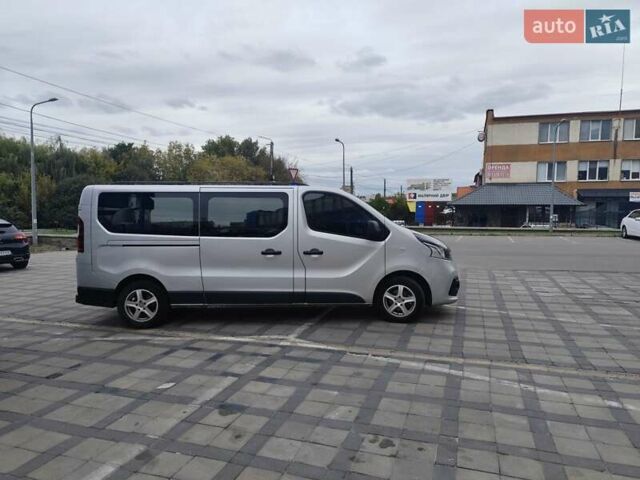 Серый Рено Трафик, объемом двигателя 1.6 л и пробегом 225 тыс. км за 15200 $, фото 3 на Automoto.ua