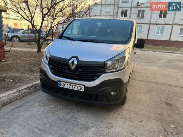 Сірий Рено Трафік, об'ємом двигуна 1.6 л та пробігом 205 тис. км за 16550 $, фото 7 на Automoto.ua