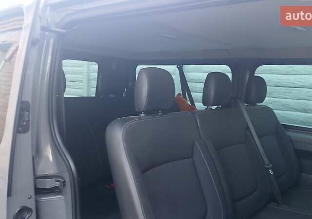 Сірий Рено Трафік, об'ємом двигуна 1.6 л та пробігом 205 тис. км за 16800 $, фото 7 на Automoto.ua