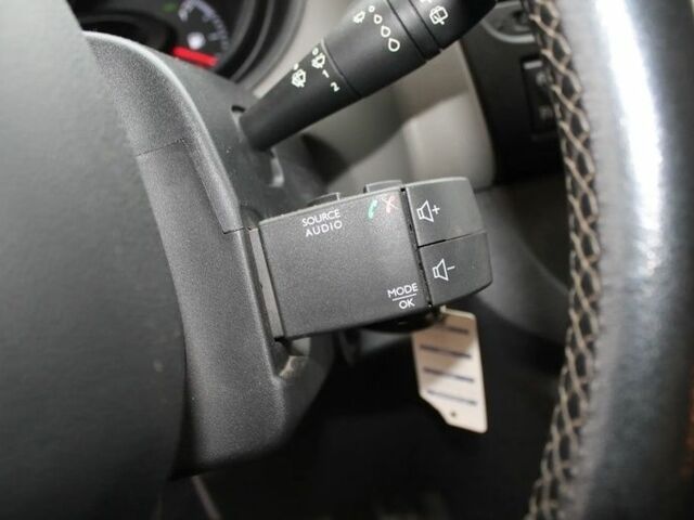 Серый Рено Трафик, объемом двигателя 1.6 л и пробегом 126 тыс. км за 10500 $, фото 17 на Automoto.ua